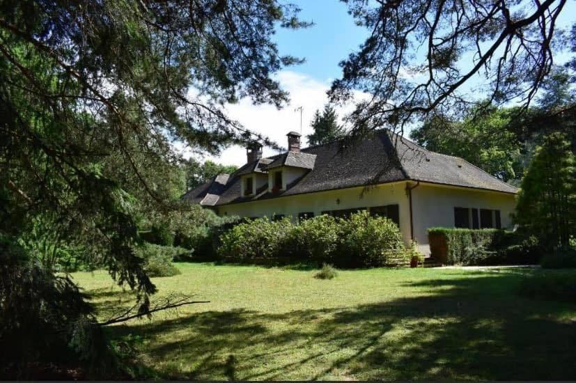 Les Genebruyeres - L'Histoire D'Un Reve Bed & Breakfast Aubigny-sur-Nère Dış mekan fotoğraf